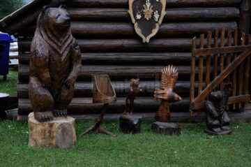 Hora Bucovinei de anul acesta a atras un număr record de vizitatori