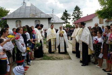 Sărbătoare duhovnicească la Poiana
