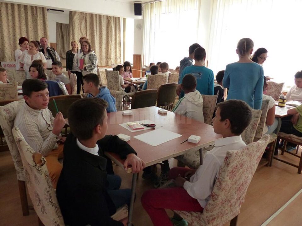 Ateliere de lucru pentru copiii din Centrul Școlar Suceava