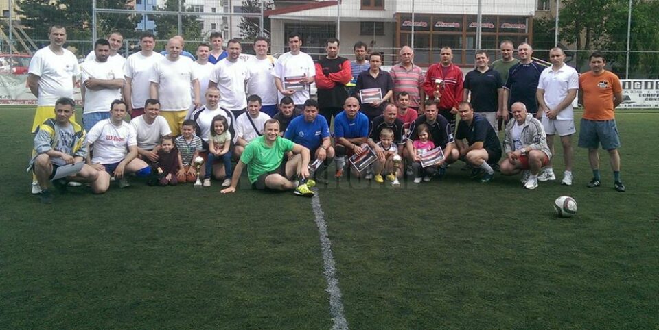 Fotografie de final la competiția Cupa Băncilor