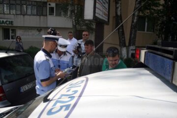 Ambii șoferi au suflat în etilotest, iar rezultatul a fost zero