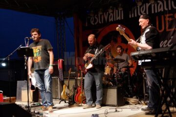 Nu festival, ci pură încântare
