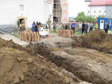 Osemintele dezgropate în cimitirul armenesc Sf. Simion au fost reînhumate
