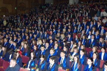 Ultimul clopoțel pentru promoția 2015 a Colegiului Național „Ștefan cel Mare” Suceava