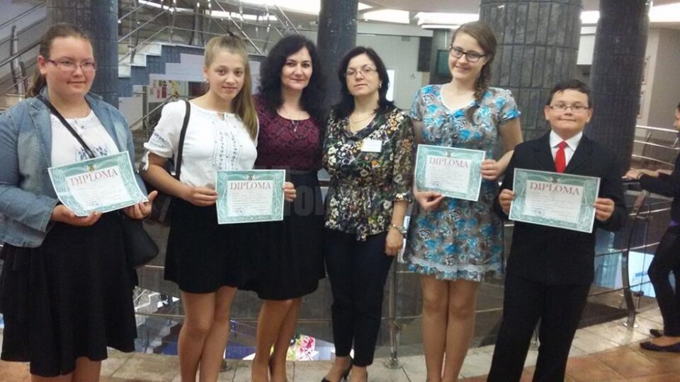 Elevi suceveni prezenți la Olimpiada Națională „Universul cunoașterii prin lectură”