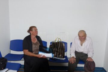 Elena și Titus Apetrei, în secția Pneumologie așteptând internarea