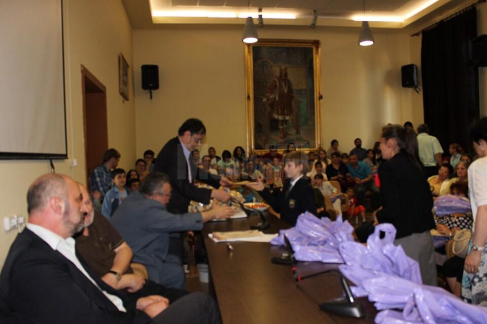 Elevi suceveni, premiați în cadrul a două concursuri organizate de Colegiul Național „Ștefan cel Mare”