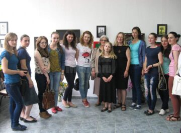 Expoziția de artă plastică „Tărâmul dintre valuri”
