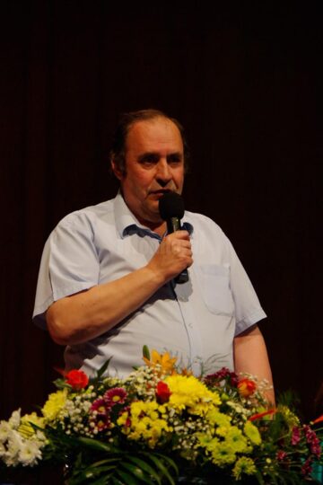 Aproape 500 de absolvenți ai Colegiului „Dimitrie Cantemir” și-au luat rămas bun de la anii de liceu