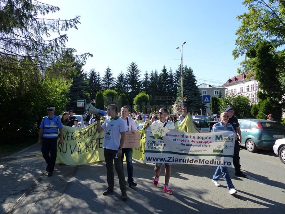 Protestatarii în marș pe străzile municipiului Suceava