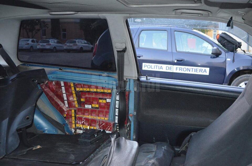 Țigări ucrainene de peste 40.000 de euro și un autoturism de teren, abandonate de contrabandiști la Ghicea