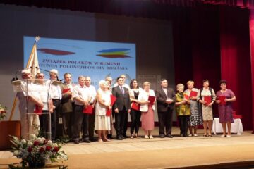 Colaboratorii Uniunii Polonezilor din România au fost răsplătiți cu plachete omagiale