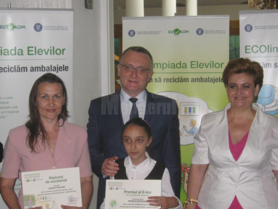 Georgiana Mihăilă, elevă la Școala Gimnazială "Ion Irimescu" Fălticeni, a obținut Premiul II Georgiana Mihăilă, elevă la Școala Gimnazială "Ion Irimescu" Fălticeni, a obținut Premiul II