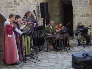 „Chemarea străbunilor”, în Cetatea de Scaun a Sucevei