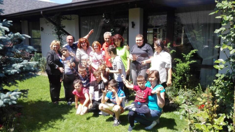 Copii cu autism de la CSEI Suceava, în excursie prin județ