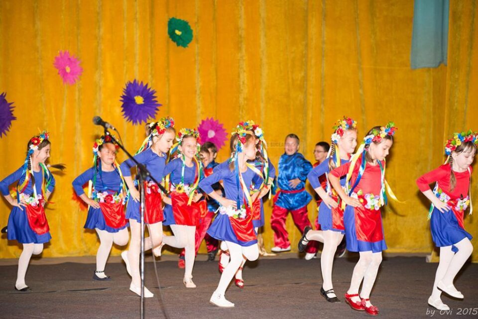 Școala Gimnazială Nr. 1 din Sucaeva a organizat serbarea „Jocurile copilăriei”