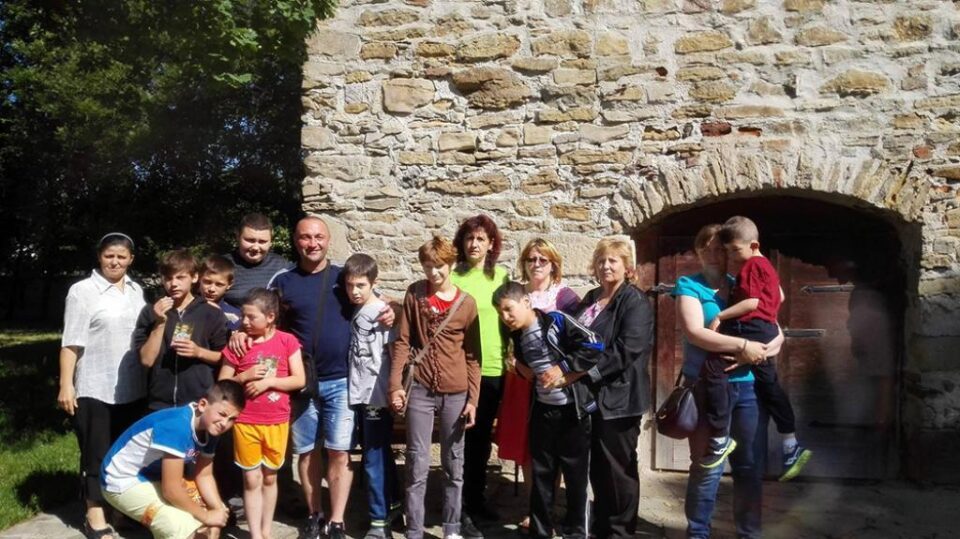 Copii cu autism de la Centrul Școlar de Educație Incluzivă Suceava, în excursie prin județ