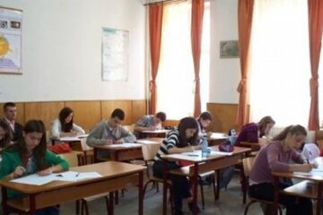 Aproximativ 8.000 de elevi suceveni se pregătesc să susțină examenul de final de ciclu gimnazial
