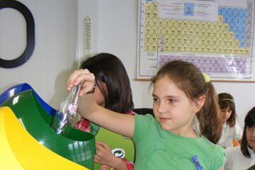 Copii suceveni, premiați în cadrul proiectului educațional ECOlimpiada Elevilor