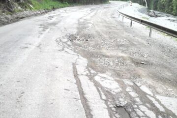 Așa arată DN 18, pe numeroase porțiuni