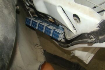 Țigări de contrabandă ascunse în caroseria mașinii