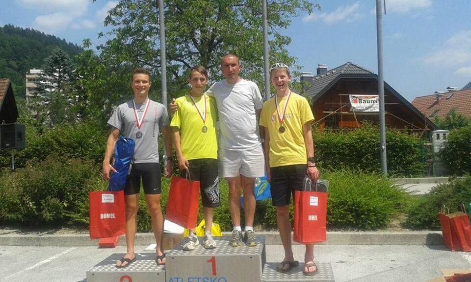 Gabriel Bulandra, alături de antrenorul Cristian Prâsneac