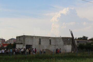 ÎPS Pimen a sfințit terenul pe care vor fi ridicate o biserică și un cămin de bătrâni, în Burdujeni