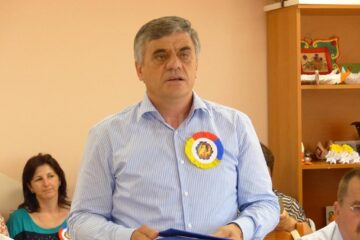 Ioan Pavăl: „Prin cei peste 2.000 de elevi și preșcolari, comuna Dumbrăveni are viitor”