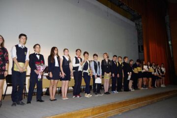 Olimpicii colegiilor „Ștefan cel Mare” și „Petru Rareș” au fost premiați pentru rezultatele obținute în acest an școlar