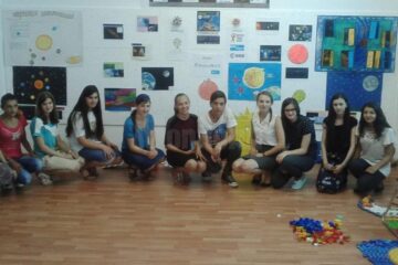 Elevii și profesorii de la Dumbrăveni, preocupați de astronomie și cosmologie