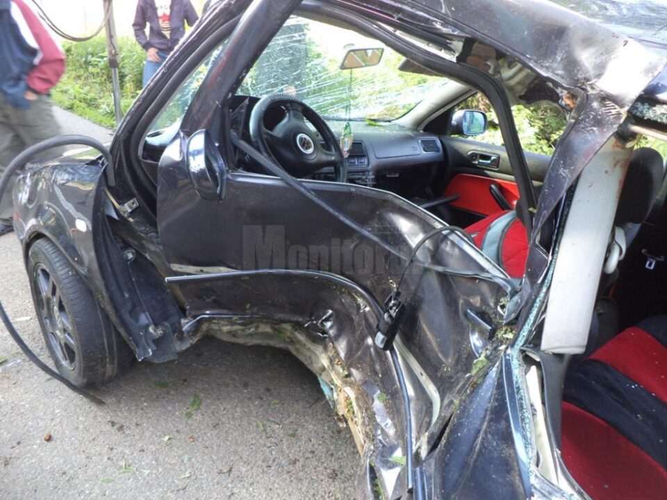 Tânăra de la volan nu a mai avut nici o șansă