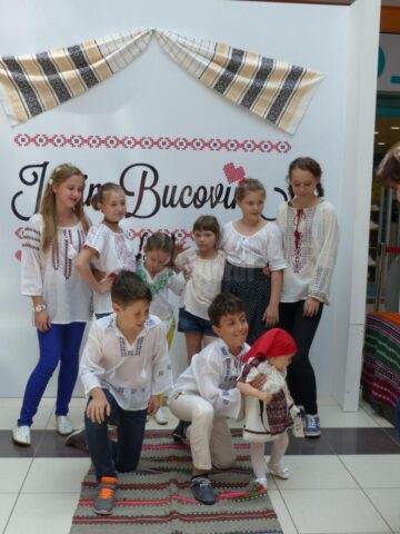 Tradițiile și meșteșugurile românești, redescoperite de suceveni în cadrul unor evenimente organizate de Shopping City Suceava
