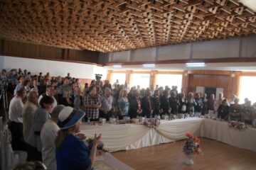 Regal cultural la Dumbrăveni: Șapte academicieni, prezenți la Festivalul Literar „Mihai Eminescu”