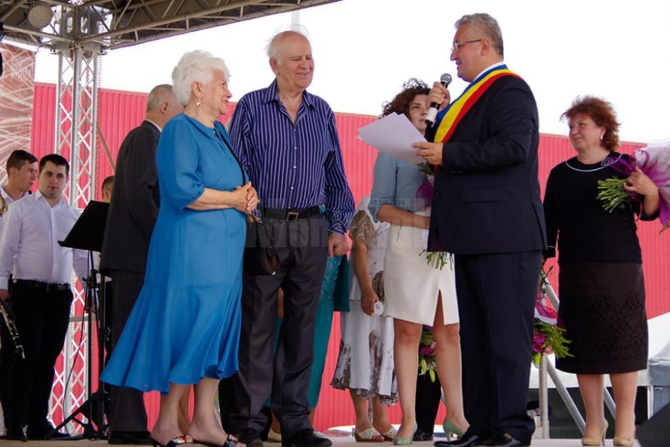 „Cuplurile de aur”, sărbătorite în fața a mii de oameni, la Zilele Sucevei