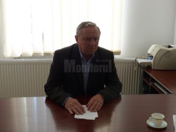 Directorul școlii generale din Bosanci, Constantin Grosu