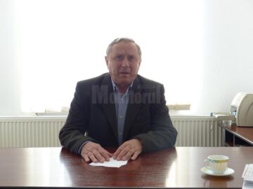 Directorul școlii generale din Bosanci, Constantin Grosu