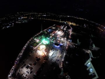 Un superb foc de artificii a încheiat programul dedicat Zilelor Sucevei