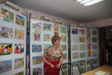 Vernisajul expoziției de artă plastică ,,Prilej de Bucurie”, la Grădinița ,,Gulliver”