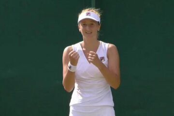 Bucuria Irinei Begu după ce s-a calificat în turul trei al turneului de la Wimbledon. Foto: digisport.ro