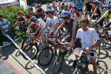 Cicliștii ieșeni au dominat Maratonul Dragomirna MTB din acest an