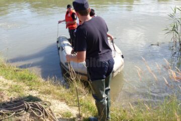 Copil de 14 ani, înecat în iazul Pocoleni