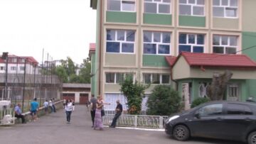 62 de candidati au părăsit sălile de examen după ce au primit subiectele