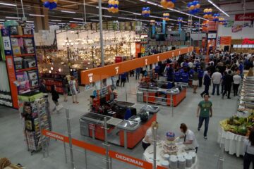 Dedeman a înlocuit magazinul din Suceava, primul din rețeaua de 41 de reprezentanțe, cu unul de două ori mai mare