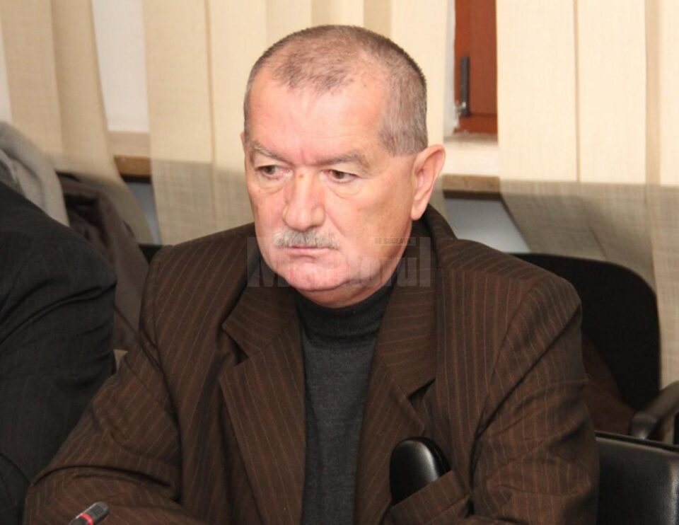 Dr. Ludovic Abiței: ”De vreo trei luni, se tot împiedica de mine un secretar de stat din minister pentru că nu i-am făcut nu știu ce serviciu, cu un spital cu paturi. Au fost presiuni permanente, telefoane tot timpul...” Dr. Ludovic Abiței: ”De vreo trei luni, se tot împiedica de mine un secretar de stat din minister pentru că nu i-am făcut nu știu ce serviciu, cu un spital cu paturi. Au fost presiuni permanente, telefoane tot timpul...”