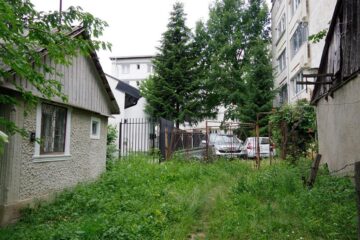 Un proiect de construire a cinci imobile cu 4-8 etaje, contestat de locatarii unor blocuri de pe strada Samoil Isopescu