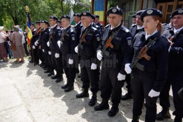 Oamenii politici nu s-au înghesuit să fie alături de Traian Băsescu la înmormântarea socrului