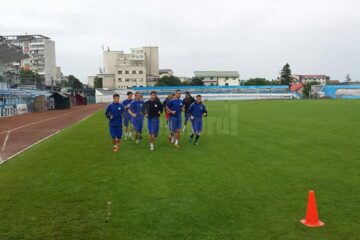 Fotbaliștii Rapidului au început primul antrenament din intersezon cu alergări ușoare