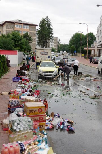 Berea a curs, la propriu, pe o stradă din Suceava