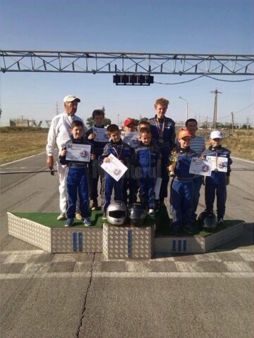 Mai mulți elevi de la Palatul Copiilor s-au remarcat la Campionatul Național de Karting Școlar