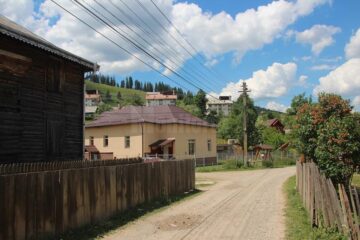 Centrul de reeducare a fost amplasat în centrul comunității